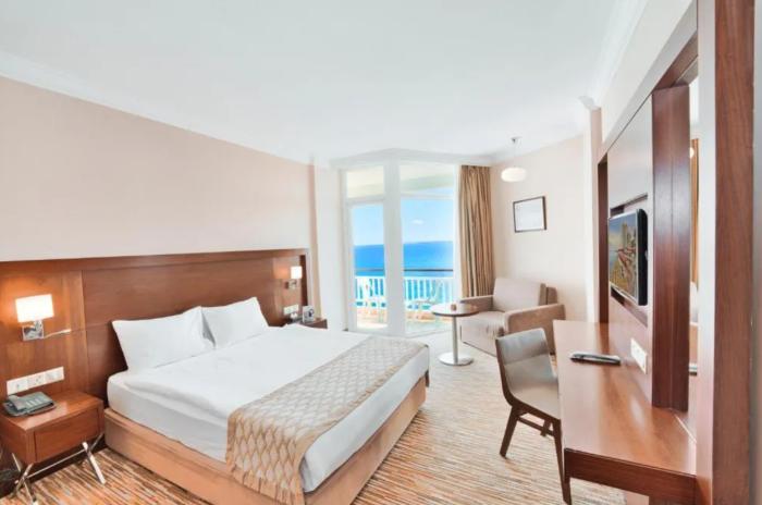 Salamis Bay Conti Resort Hotel & Casino Famagusta (Northern Cyprus) Quarto foto A room at the hotel