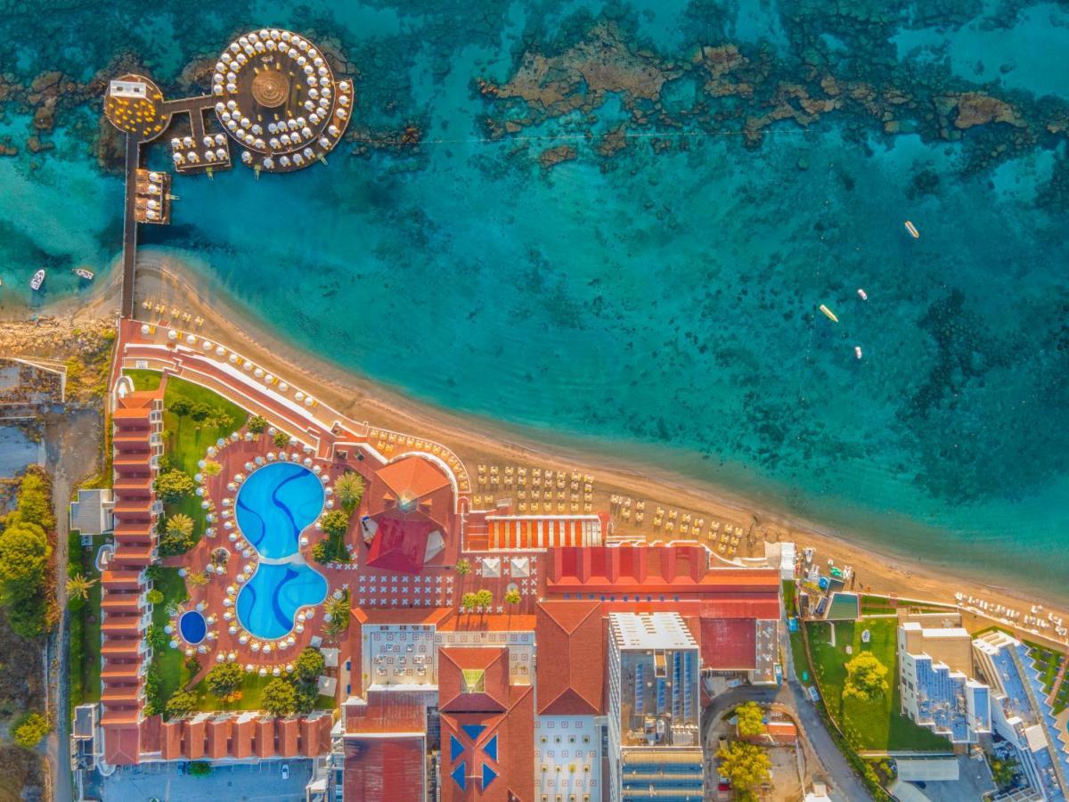Salamis Bay Conti Resort Hotel & Casino Famagusta (Northern Cyprus) Exterior foto Aerial view of the resort