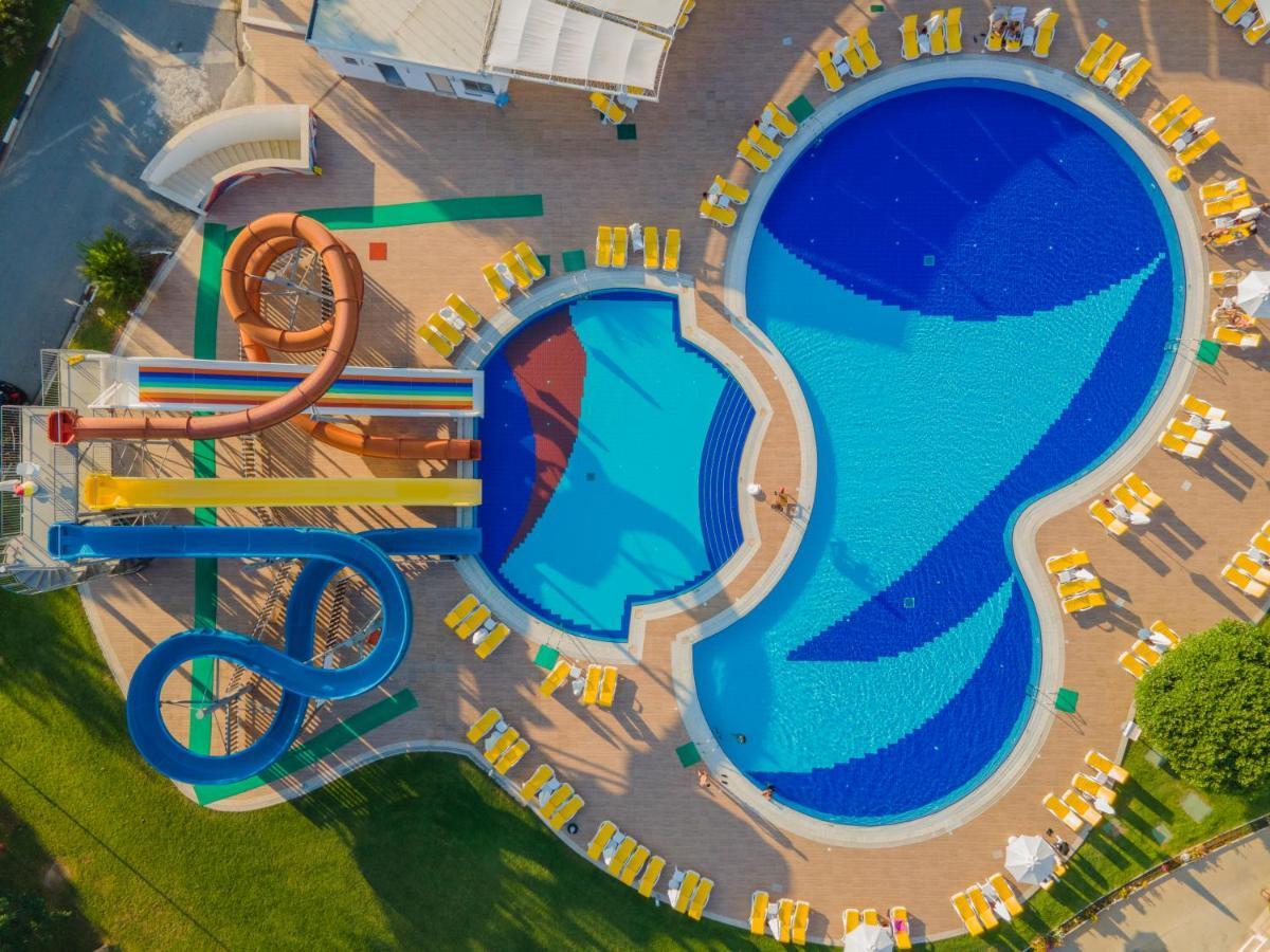 Salamis Bay Conti Resort Hotel & Casino Famagusta (Northern Cyprus) Exterior foto Aerial view of the water park